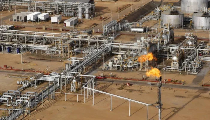 Governo Trump marca reuniões com empresas petrolíferas dos EUA para discutir retomada da produção venezuelana, plano exigirá anos e bilhões em investimentos