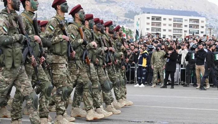 Síria e Israel fecham acordo supervisionado pelos EUA para compartilhar inteligência, criar canal direto e tentar reduzir tensões militares na fronteira