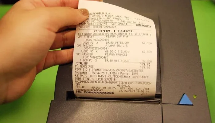 Emissão de nota fiscal: municípios atrasam integração à NFS-e, 1.898 já emitem e empresas enfrentam falhas e lentidão no início da reforma tributária