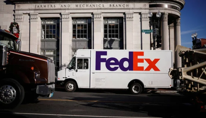 FedEx entregas domésticas Brasil: empresa deixará de fazer entregas internas e atuará só em rotas internacionais e serviços de supply chain