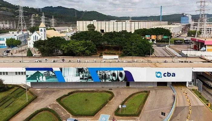 Chinalco e Rio Tinto Disputam Liderança no Alumínio Brasileiro com Acordo Bilionário pela CBA