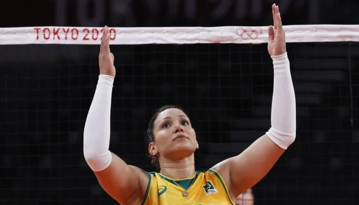 Tandara, campeã olímpica de vôlei, se aposenta após doping e gancho de 8 anos: "Morrer um pouquinho"