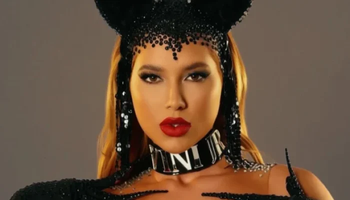 Virginia Fonseca, Sabrina Sato e mais: Famosas recriam coleira icônica de Luma de Oliveira em homenagens e publicidade