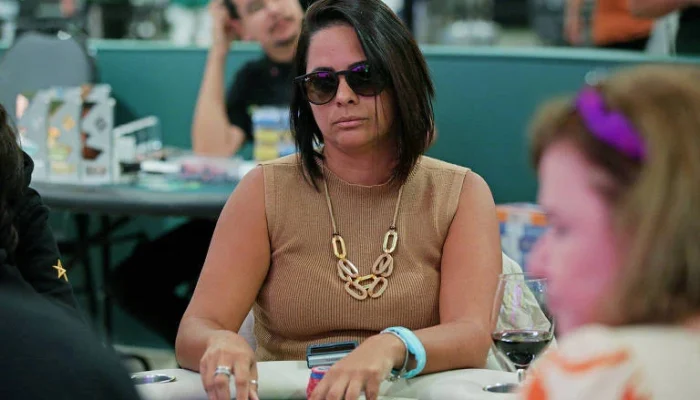 Mulheres no Pôquer: Superando Preconceito e Conquistando Mesas em Torneios Exclusivos e Mistos