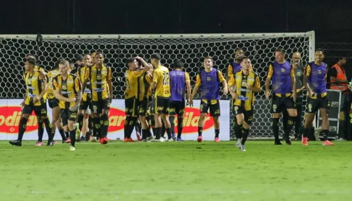 Corinthians é eliminado na semifinal do Paulistão pelo Novorizontino e vê sonho do bicampeonato acabar