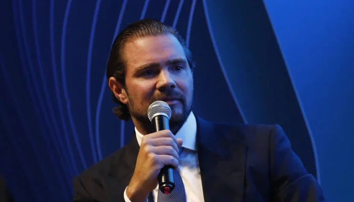 Daniel Vorcaro: Banqueiro Preso no STF Planejou "Quebrar Todos os Dentes" de Jornalista do O Globo em Assalto Simulado