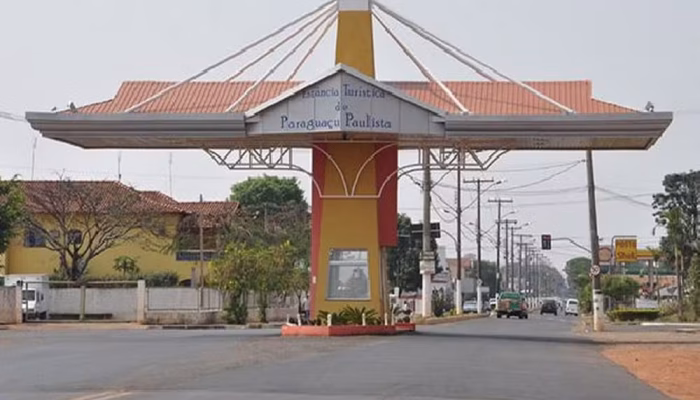 Chuva torrencial cancela desfile de 101 anos em Paraguaçu Paulista: Defesa Civil alerta para acumulados em SP