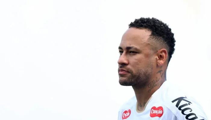 Neymar reage com bom humor e foco na recuperação após ser ignorado na convocação da Seleção Brasileira para a Copa do Mundo