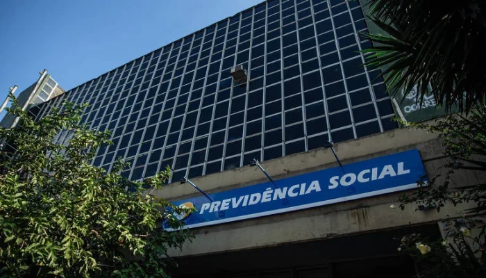 Prazo Final HOJE: Conteste Descontos Indevidos do INSS e Garanta Reembolso; Veja Passo a Passo Detalhado