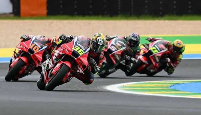 MotoGP em Goiânia: Chuvas Afetam Treinos e Alerta Permanece para Qualificações e Corrida Sprint