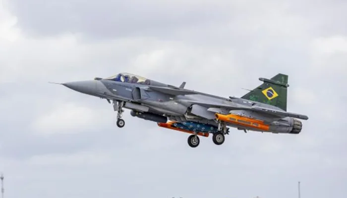 Brasil na Vanguarda Aérea: Lula Apresenta o F-39 Gripen, o Primeiro Caça Supersônico Nacional em Gavião Peixoto