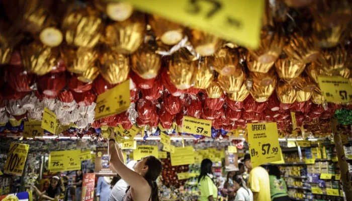 Feriados de Abril: Sexta Santa e Tiradentes Garantem Direitos Trabalhistas de Pagamento em Dobro ou Folga; Saiba Tudo!