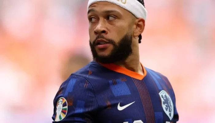 Alerta de Ronald Koeman: Memphis Depay em Risco de Ficar Fora da Copa do Mundo de 2026; Técnico da Holanda Cobra Recuperação Física Urgente