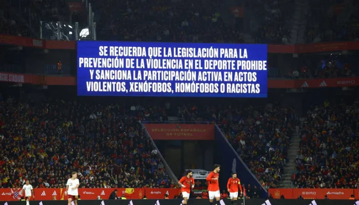 Torcida da Espanha entoa cântico contra muçulmanos em amistoso com Egito: Lamine Yamal reage