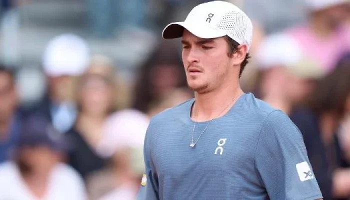 AO VIVO: João Fonseca Desafia Matteo Berrettini no Masters de Monte Carlo em Partida Imperdível