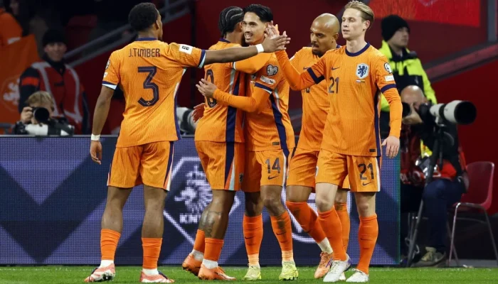 Holanda goleia Lituânia e carimba passaporte para a Copa do Mundo de 2026 com show de gols na Johan Cruijff Arena