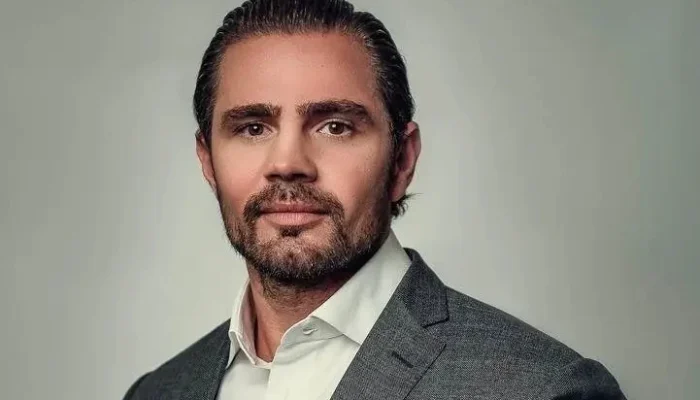 Dono do Banco Master, Daniel Vorcaro, é preso em operação da PF; BC decreta liquidação e venda ao Grupo Fictor é cancelada