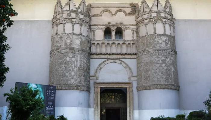 Ladrões Roubam Ouro Antigo e Estátuas do Museu Nacional da Síria Após Queda de Regime; Investigação em Andamento