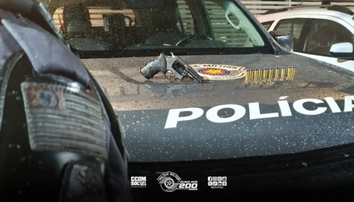 BAEP Captura Homem com Revólver e Munições em Lorena, SP: Ação Policial Flagrou Porte Ilegal de Arma de Fogo