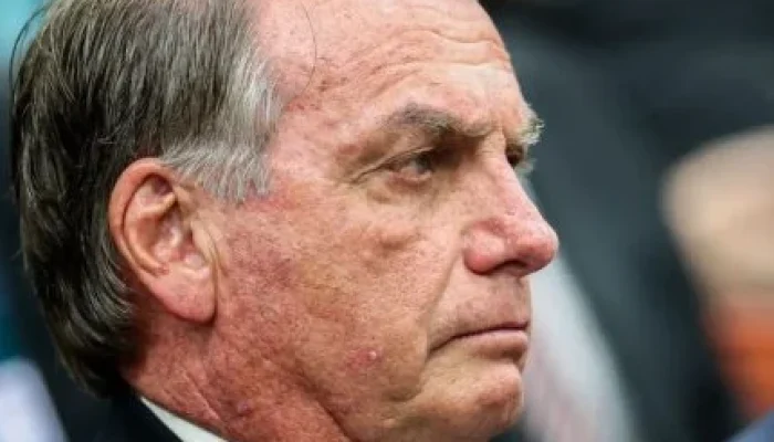 STF dá novo passo para prisão de Bolsonaro: Rejeição de recursos abre caminho para decisão final sobre ex-presidente