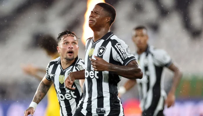 Sensação panamenha Kadir vira o jogo para o Botafogo contra o Sport e garante vaga no G-5 do Brasileirão rumo à Libertadores