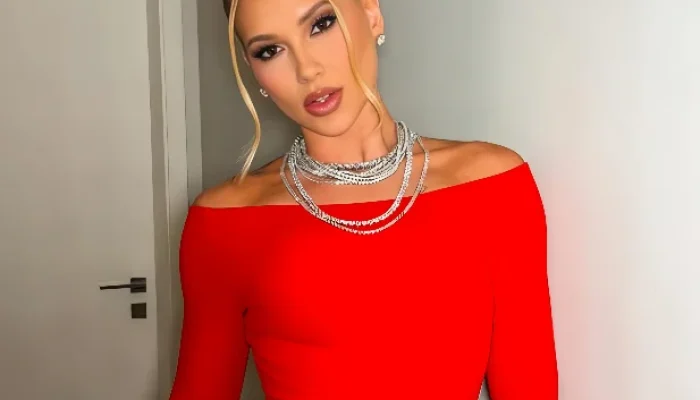 Virginia Fonseca supera Victoria Beckham e se torna a namorada de jogador de futebol mais rica do mundo em 2025