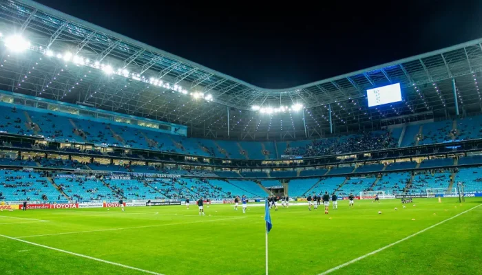 Grêmio x Vasco: Onde assistir ao jogo decisivo do Brasileirão hoje, escalações e palpites