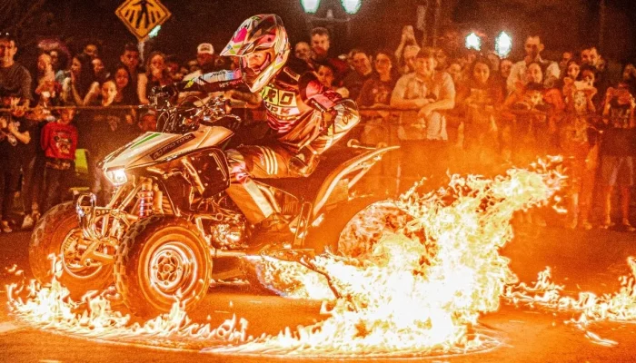 Shows Radicais de Motociclismo no Hopi Hari: Manobras de Tirar o Fôlego Neste Fim de Semana!