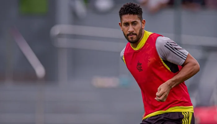 Pablo, ex-zagueiro do Flamengo, acerta com time do Paulistão 2026 e busca recomeço após lesão