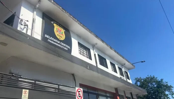 Corpo em Saco Plástico em Itaquaquecetuba: Polícia Investiga Homicídio de Morador Não Identificado