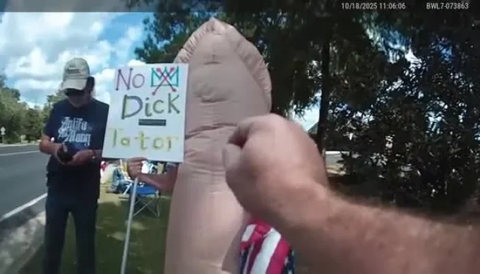 Idosa de 61 anos é presa em protesto anti-Trump nos EUA por fantasia de pênis, defesa alega censura