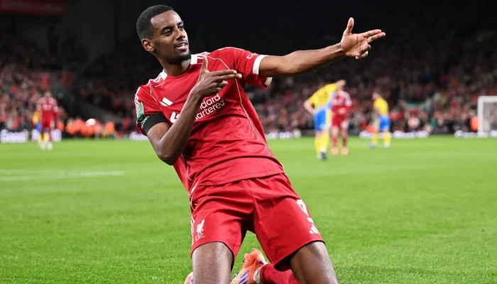 Reforço Bilionário do Liverpool Compra Cão de R$ 214 Mil para Proteção Pessoal Após Ameaças de Morte