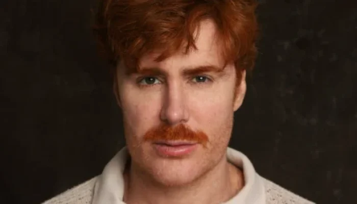 Gabriel Canella Leva Tragédia do Bateau Mouche para os Palcos: Do Documentário à Peça Teatral