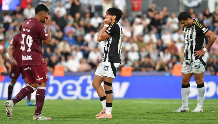 Atlético-MG perde nos pênaltis para o Lanús e amarga vice-campeonato da Sul-Americana em jogo tenso