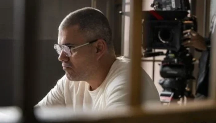 Juliano Cazarré Brilha como Jorginho Ninja em 'Três Graças': Atuação que Marca e Surpreende o Público