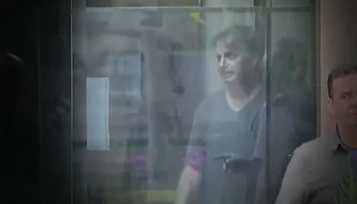 Jair Bolsonaro na PF: Michelle visita o ex-presidente após audiência de custódia e caso da tornozeleira eletrônica