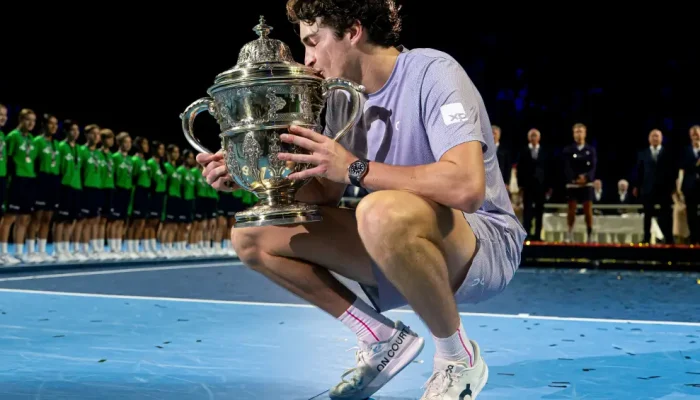 CEO da Federação Internacional de Tênis aponta João Fonseca como futuro rival de Alcaraz e Sinner no circuito