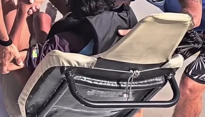 Isabella Fiorentino emociona a web ao surfar com filho com paralisia cerebral em projeto de inclusão