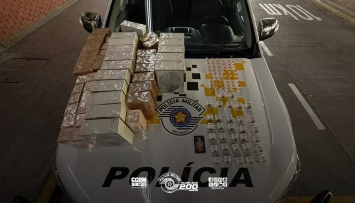 Operação Fim da Linha: Polícia Militar de SP apreende grande quantidade de medicamentos estéticos e perfumes contrabandeados em ônibus