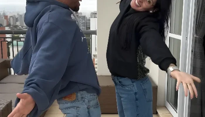 Zé Felipe e Ana Castela em clima de romance: cantor é atração confirmada no 'sunset' da namorada em Balneário Camboriú