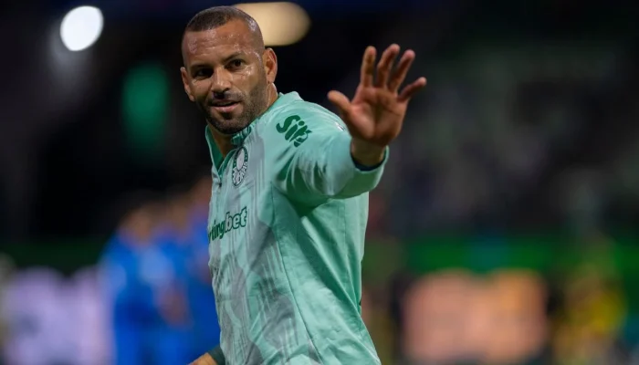 Weverton de saída do Palmeiras? Goleiro titular do Verdão atrai olhares de clubes da Série A e pode ter futuro indefinido após Libertadores