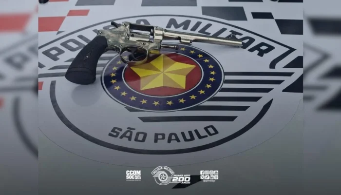 Polícia Militar fecha o cerco: Revólver com numeração raspada é encontrado em adega em São Paulo após denúncia anônima
