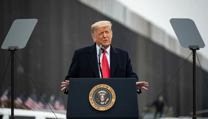 Trump Anuncia Nova Fase na Luta Contra Narcotraficantes: Invasão Terrestre na Venezuela "Muito em Breve"