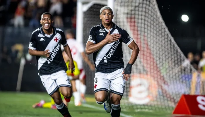 Vasco Goleia Inter por 5 a 1 em São Januário e Afasta Fantasma do Rebaixamento