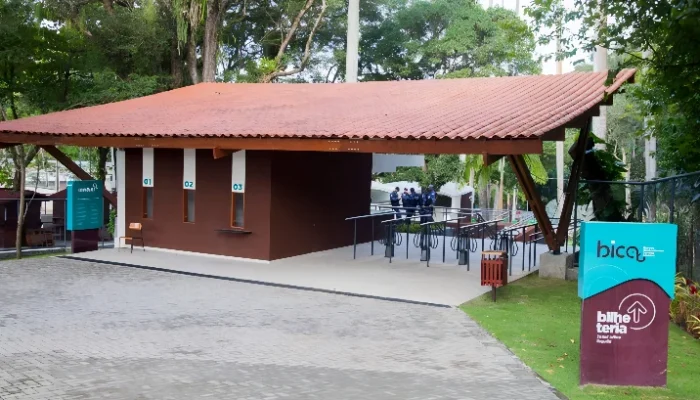 Bica em João Pessoa: Homem invade jaula de leoa em frente a visitantes e polícia investiga possível suicídio