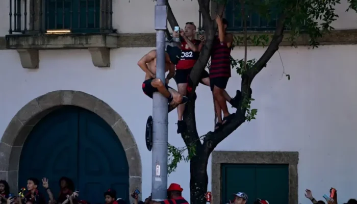 Festa do Flamengo Tetracampeão da Libertadores Vira Caos: Tumulto, Pânico e Fim Abrupto da Celebração no Rio
