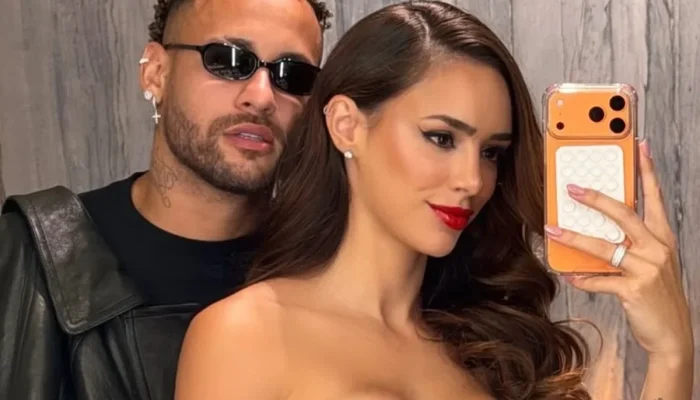 Bruna Biancardi e Neymar encantam web com fotos raras em família e clima natalino com as filhas Mavie e Mel
