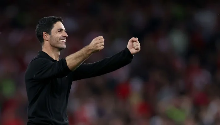 Arsenal Encanta com Gêmeos Equatorianos de 16 Anos: Um Comparado a Neymar e Outro Promessa Meia-Atacante