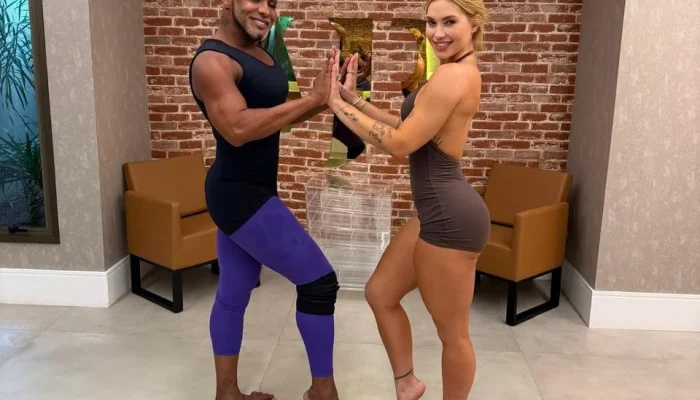 Professor de Virginia Fonseca defende a influenciadora após críticas sobre samba no pé e revela planos para o Carnaval 2026