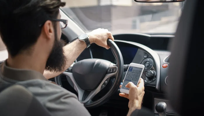 Passageiro abandonado de madrugada pelo app 99 é indenizado pela Justiça; entenda o caso